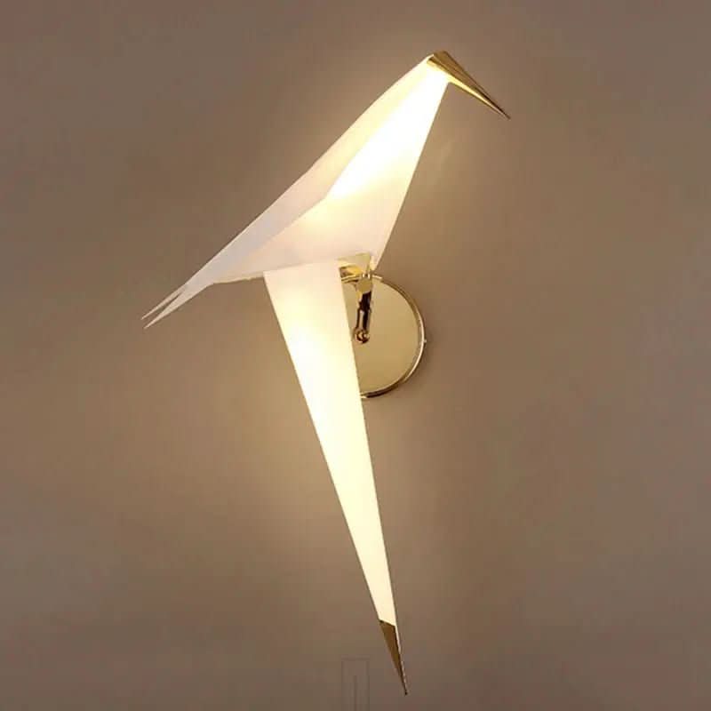 Arandela Dourada Parede Interna Origami – Estilo Contemporâneo e Iluminação Aconchegante - Morada Serena