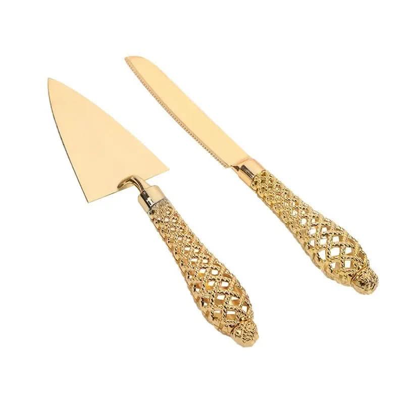 Conjunto Espátula Para Bolo e Faca Dourada - Morada Serena