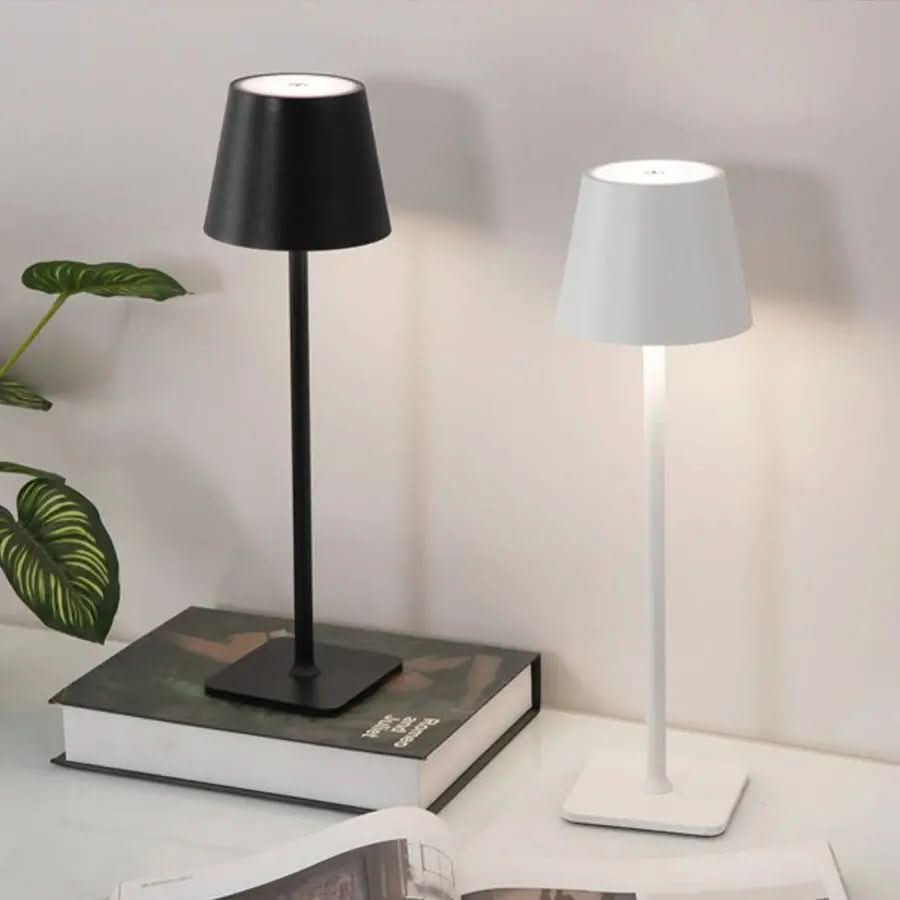 Luminária de Mesa Luminária Sem Fio Dimerizável – Modernidade com Controle de Luz - Morada Serena