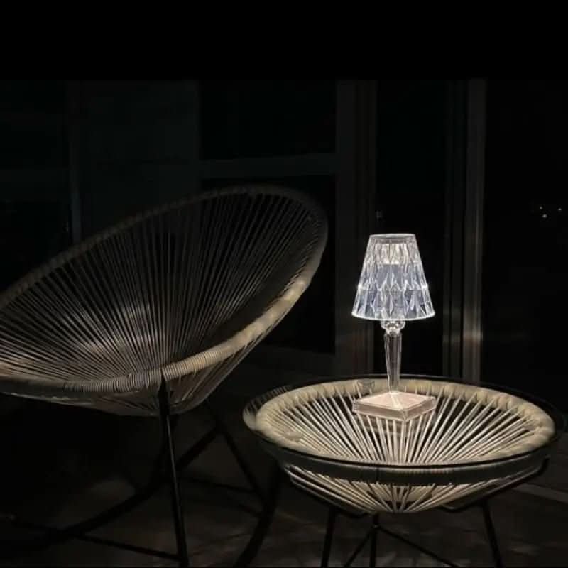 Luminária de Mesa Sem Fio 3 em 1 - Morada Serena