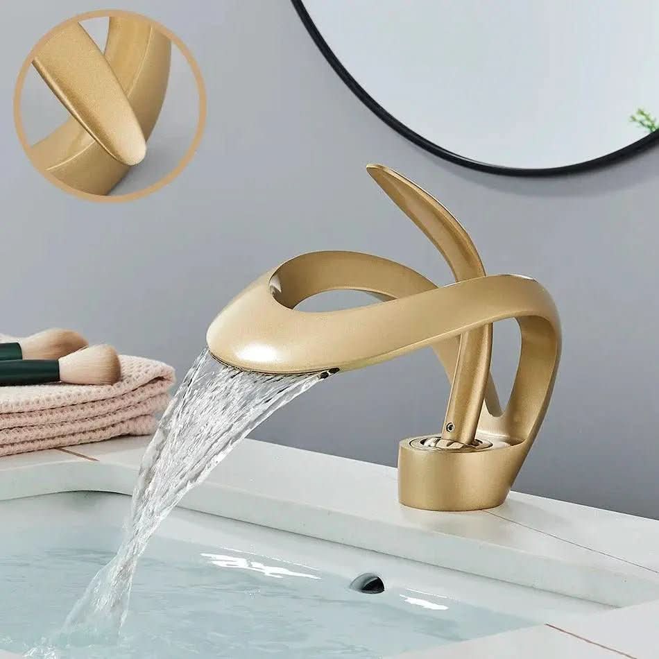 Torneira Para Banheiro Monocomando AquaElite – Tecnologia e Elegância - Morada Serena