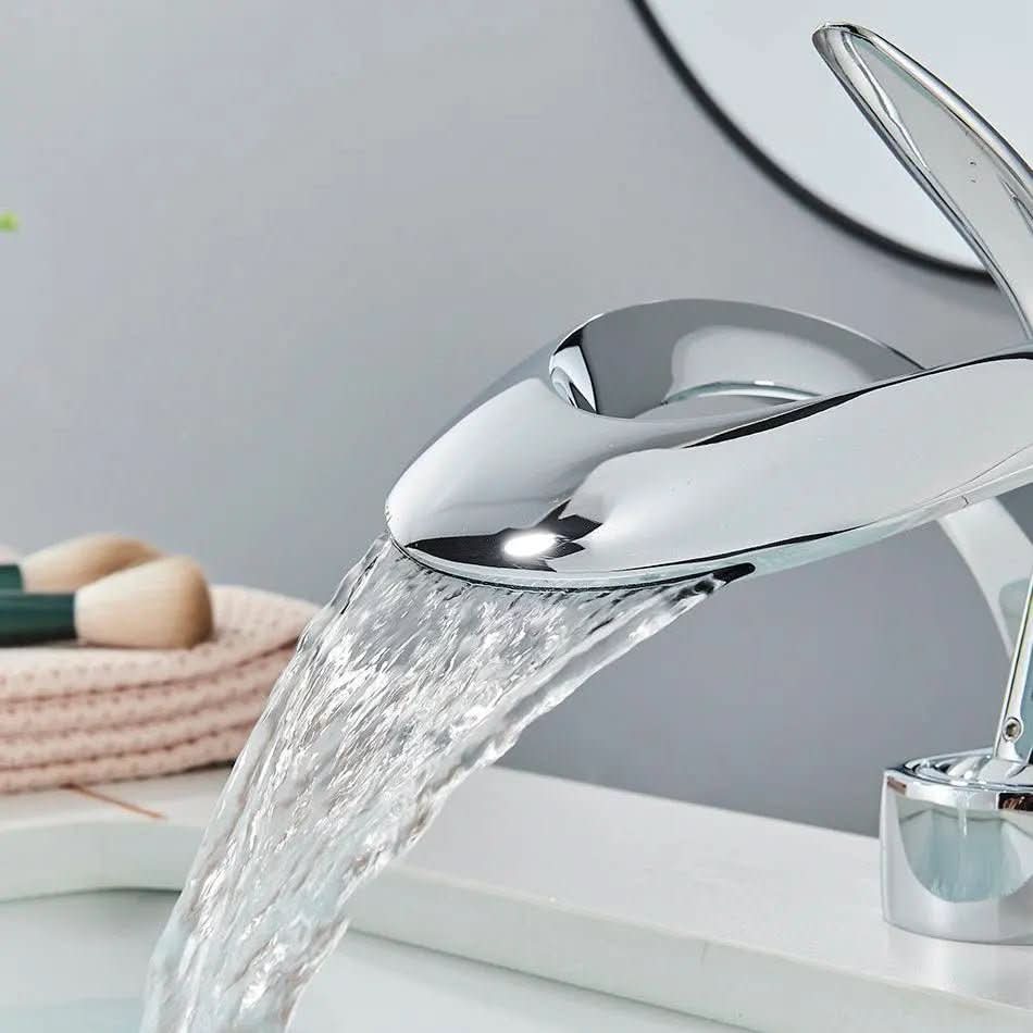 Torneira Para Banheiro Monocomando AquaElite – Tecnologia e Elegância - Morada Serena