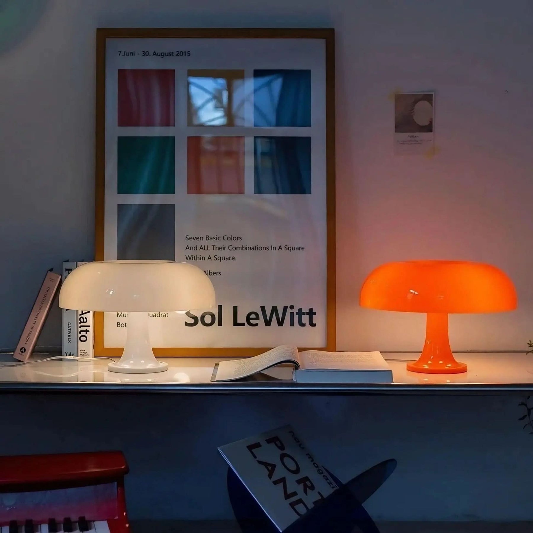 Luminária de Mesa Cogumelo Laranja - Ilumine Seu Ambiente com Estilo - Morada Serena