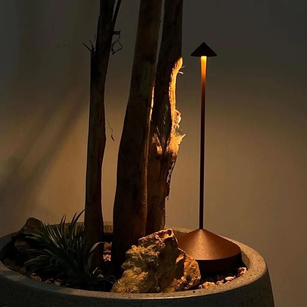Luminária De Mesa Portátil Dilla - Morada Serena