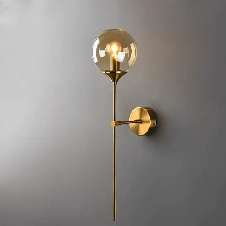 Arandela de Parede Interna Dourada Globo com Design Sofisticado - Morada Serena