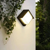 Arandela Externa Jardim – Iluminação Resistente e Elegante para Áreas Externas - Morada Serena