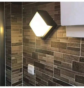 Arandela Externa Jardim – Iluminação Resistente e Elegante para Áreas Externas - Morada Serena