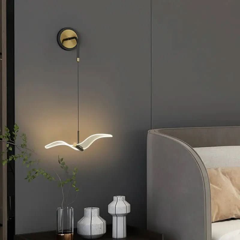 Arandela Pendente Minimalista Pássaro em Metal com Luz LED Decorativa - Morada Serena