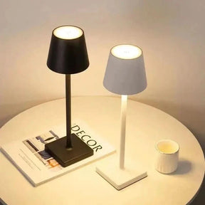 Luminária de Mesa Luminária Sem Fio Dimerizável – Modernidade com Controle de Luz - Morada Serena