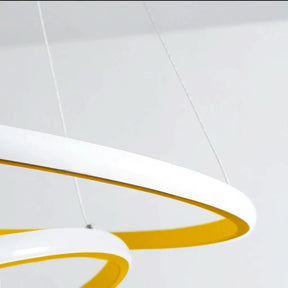 Lustre Pendente Circular Triplo em LED – Iluminação Moderna e Sofisticada - Morada Serena