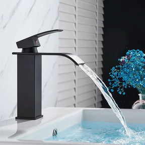 Torneira Gourmet Para Banheiro Monocomando - StreamLine - Morada Serena