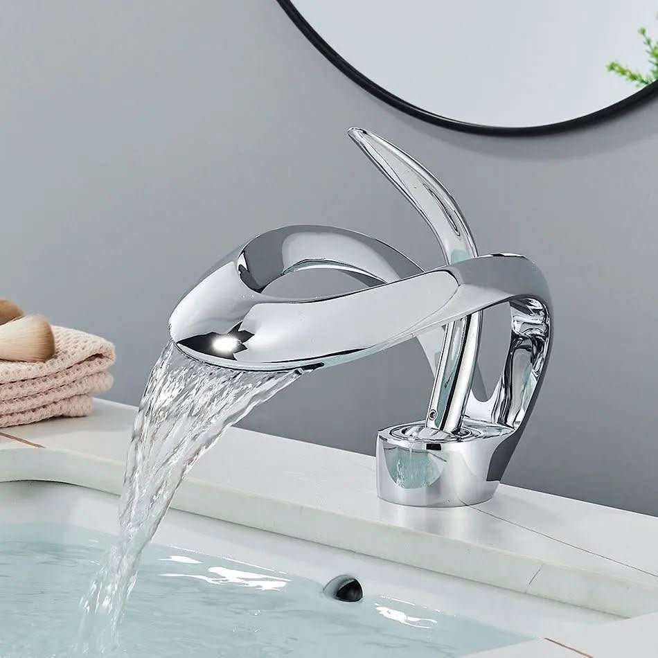 Torneira Para Banheiro Monocomando AquaElite – Tecnologia e Elegância - Morada Serena