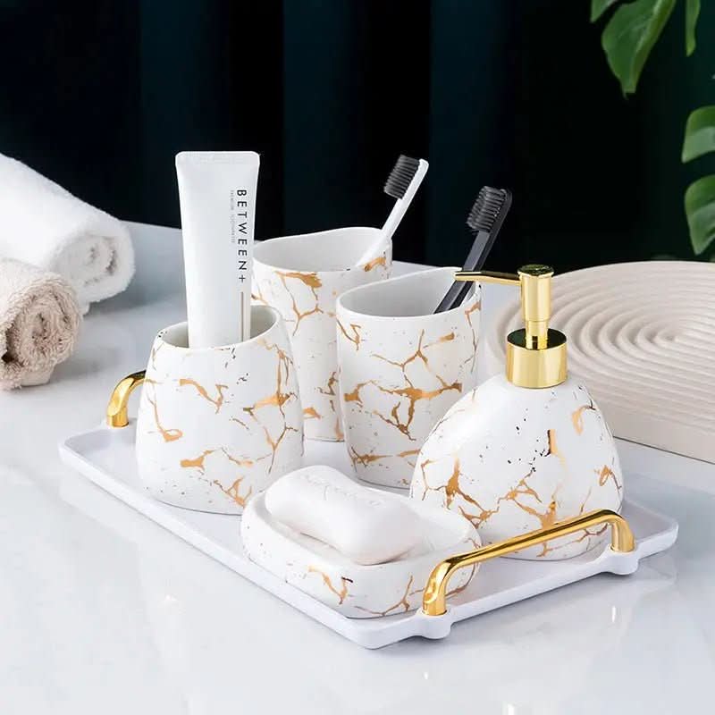 Acessórios Marmorizados Nórdicos para Banheiro - 03 Cores Elegantes para Sua Decoração - Morada Serena