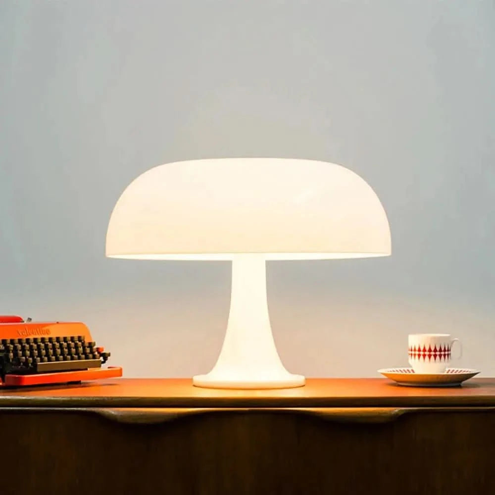 Luminária de Mesa Cogumelo Laranja - Ilumine Seu Ambiente com Estilo - Morada Serena