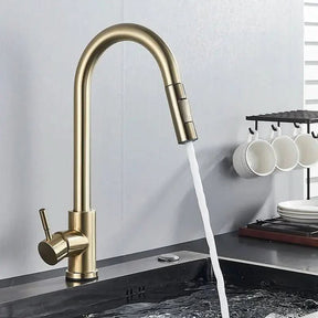 Torneira Monocomando Para Cozinha Com Rotação 360 – Praticidade e Design Moderno - Morada Serena